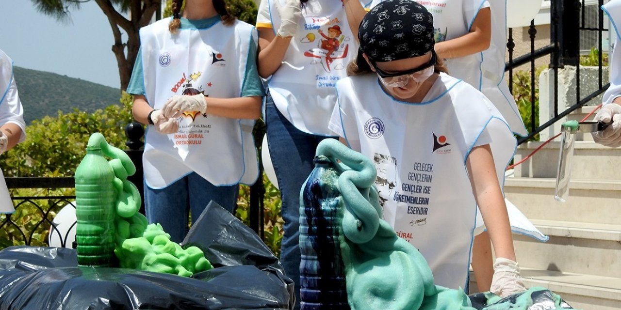 İsmail Güral Ortaokulu’nda bilim şenliği