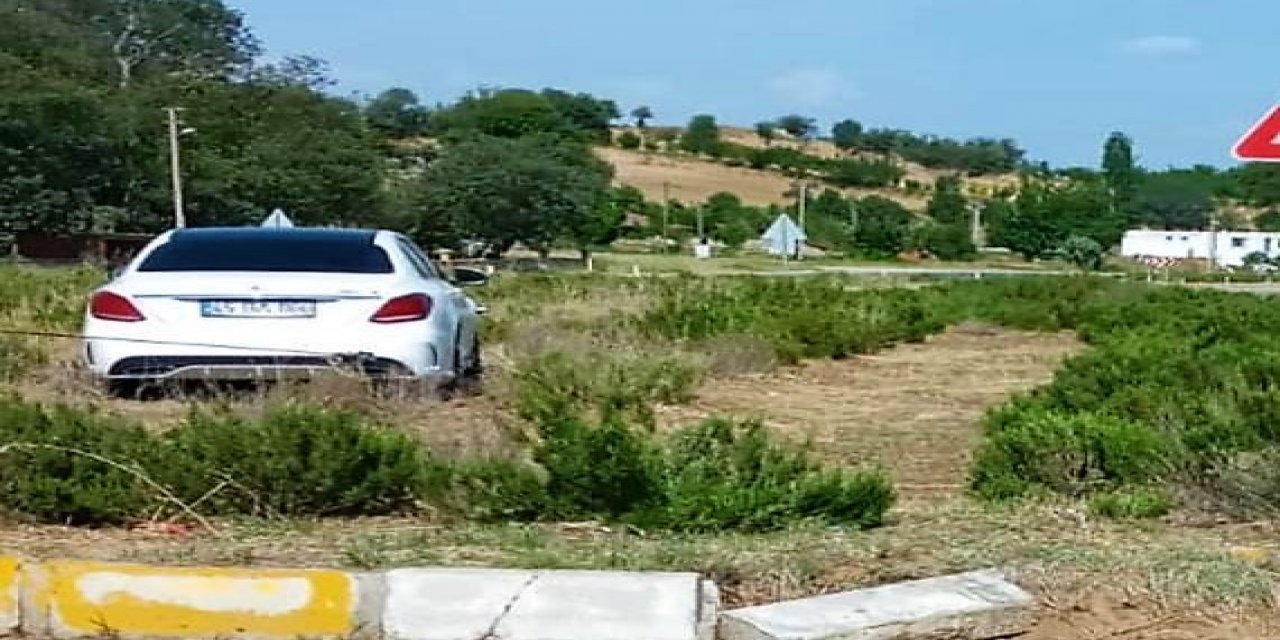 Otomobil istasyondan çıkan motosiklete çarptı: 1 ölü