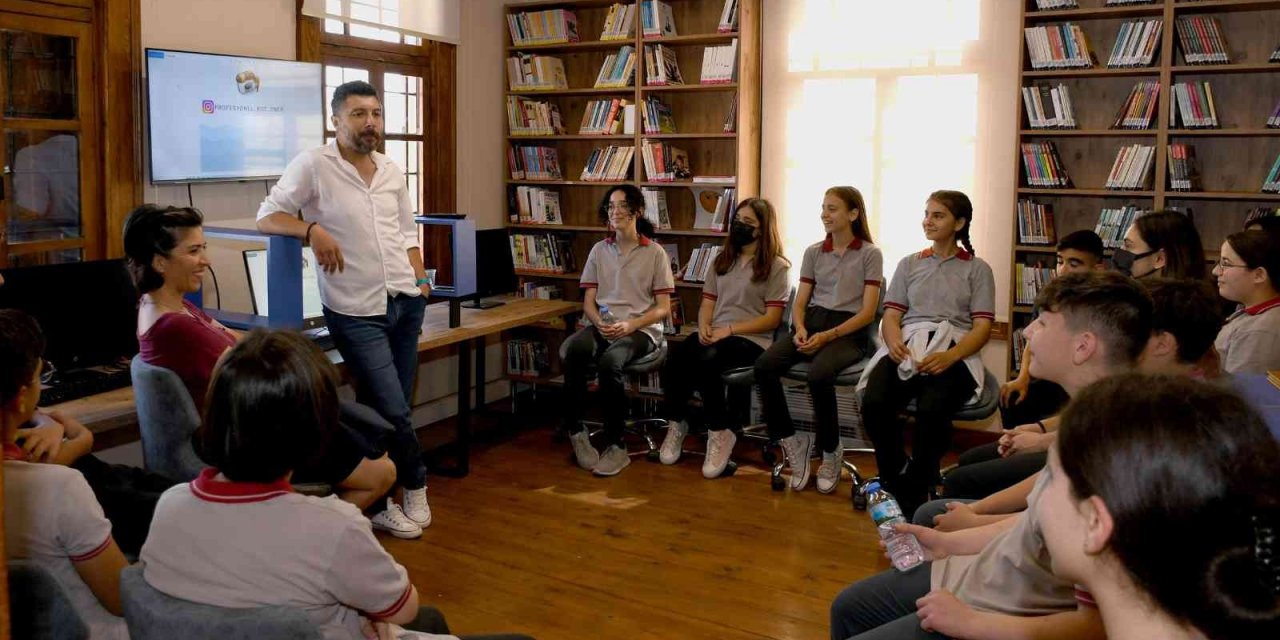 Kuşadalı öğrencilere stresle mücadele desteği