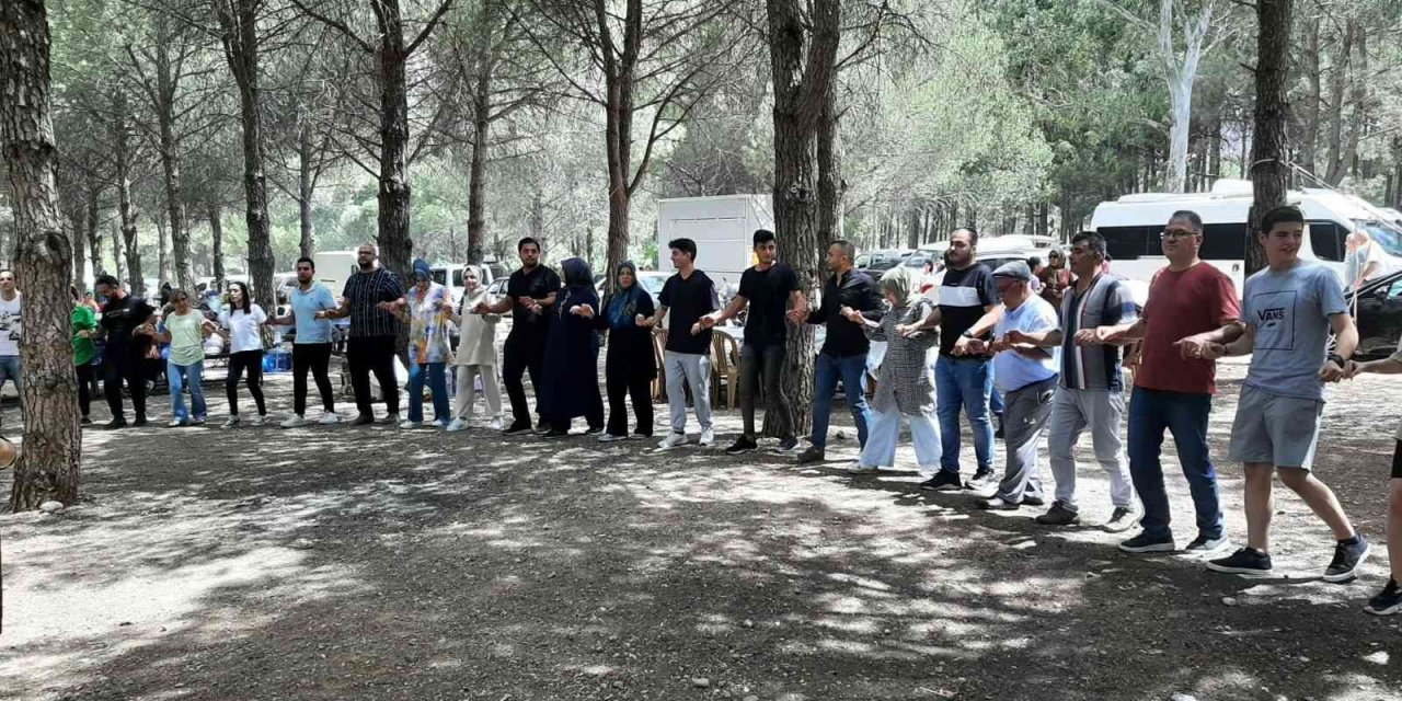 EBAD’tan coşkulu bahar şenliği