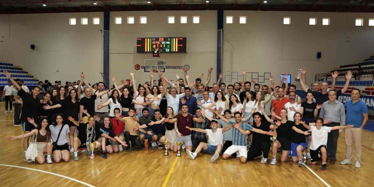 26. ADÜFEST Spor Turnuvaları kupa töreni gerçekleşti