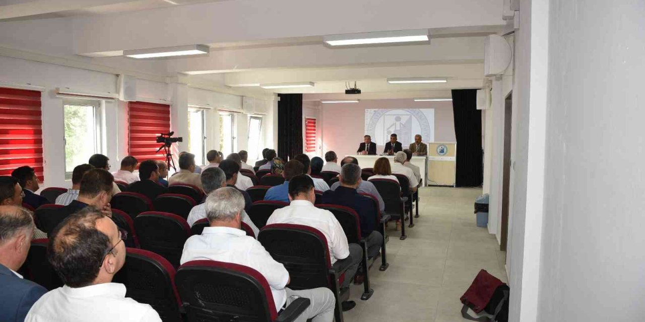 Mesleki okul müdürlerine e-MESEM uygulamaları eğitim semineri verildi