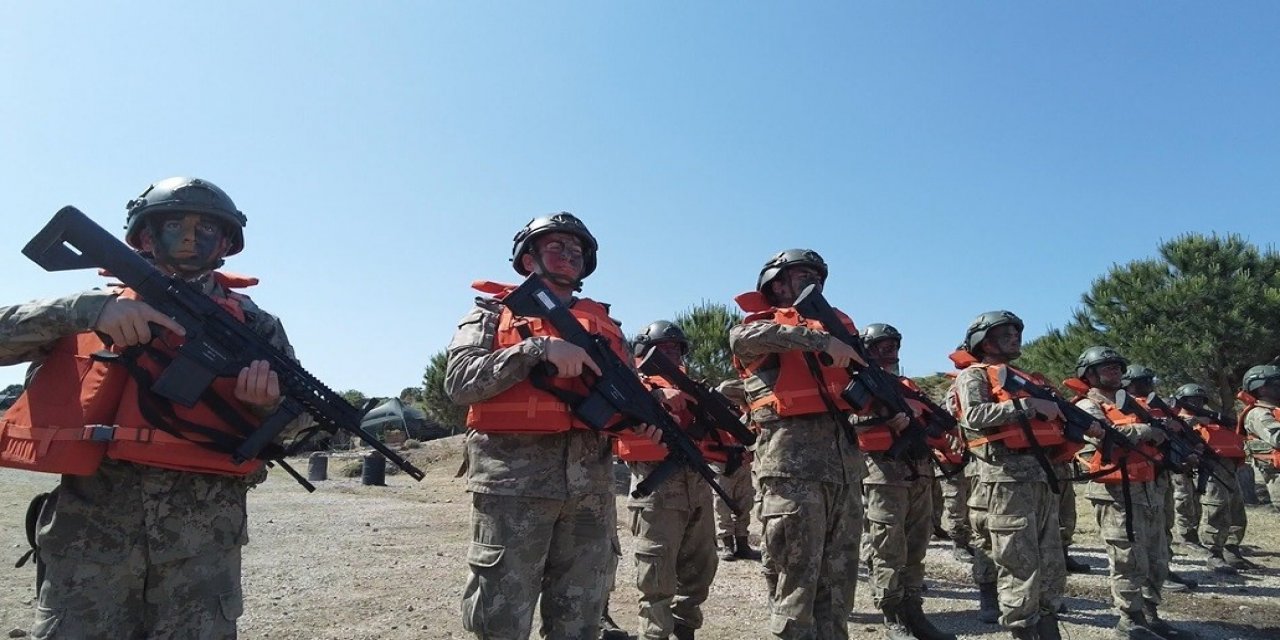 Efes-2022 Tatbikatı’ndan nefes kesen yeni görüntüler