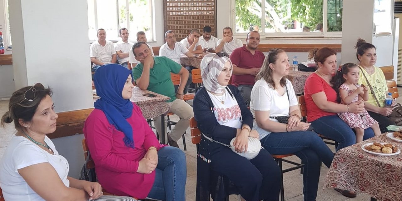 Şoför eşlerine “En iyi narkotik polis anne” projesi anlatıldı