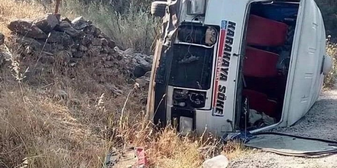 Söke’de yolcu minibüsü devrildi: 3 yaralı