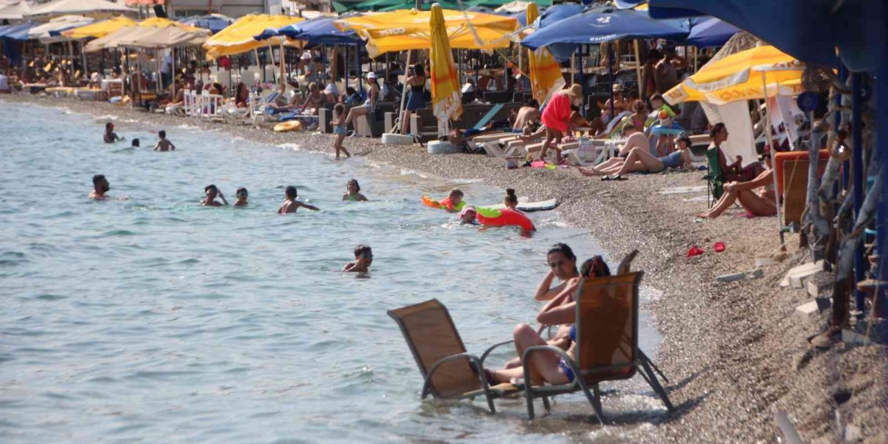 Sıcağı gören, soluğu denizde aldı