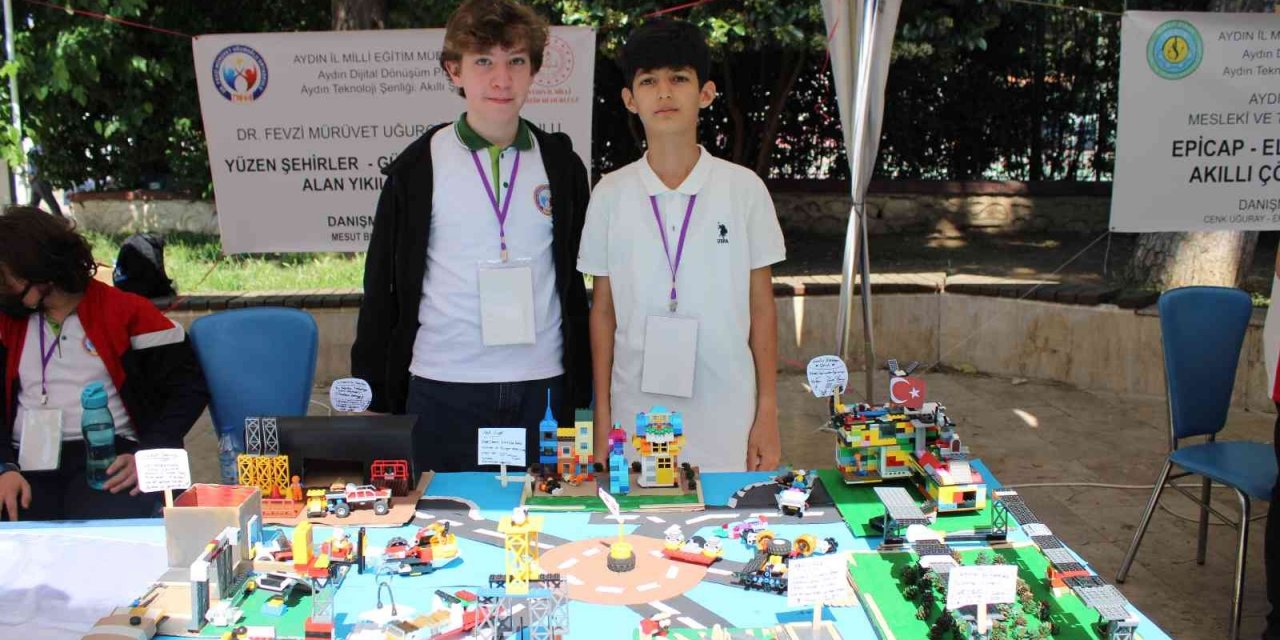 Aydınlı öğrencilerden ’yüzen şehir projesi’