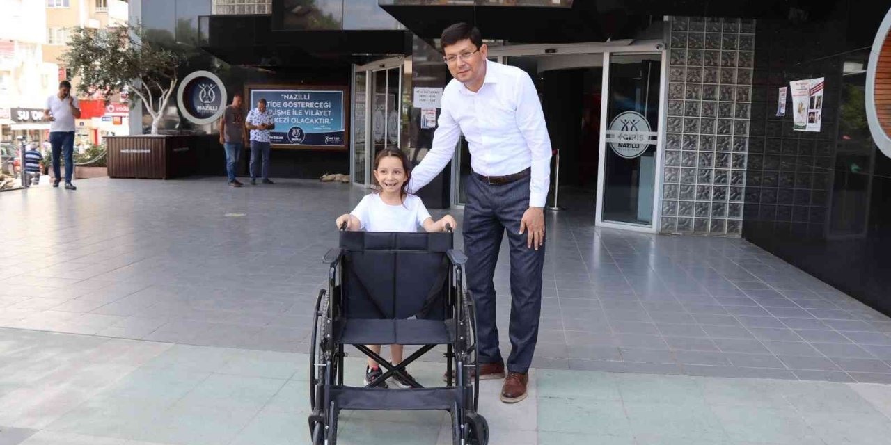 Altı yaşındaki Nursel, Nazilli’ye örnek oldu