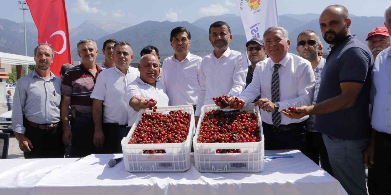 Başkan Kepenek’in açıklamaları Honazlı kirazcıları memnun etmedi
