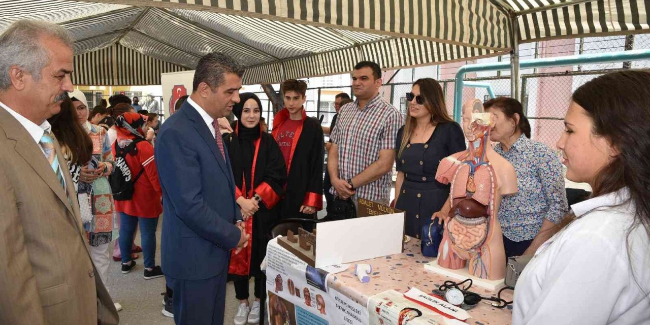 Öğrenciler sanatsal becerilerini konuşturdu