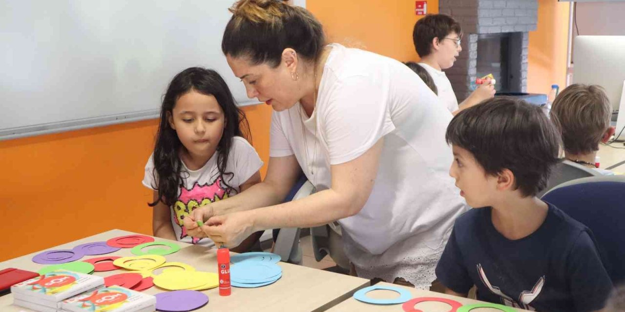 Çocuklar kampüste buluştu