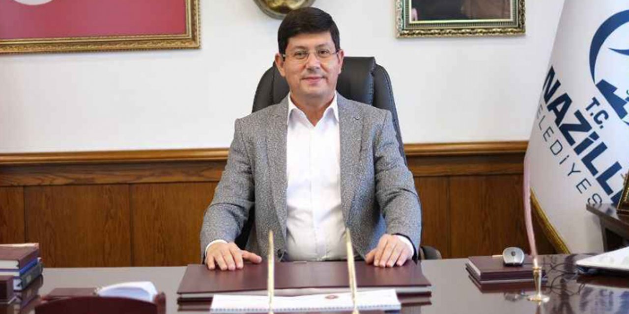 İYİ Partili Özcan, CHP'deki krizi peşkeşle çözdü