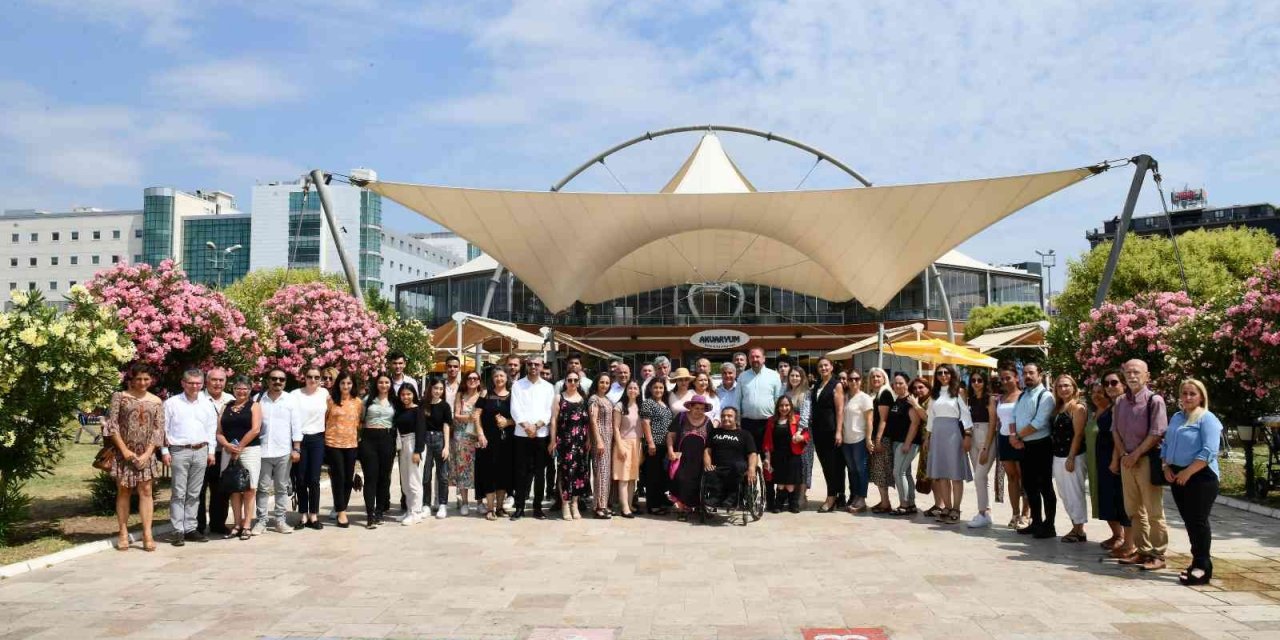 Başkan Gümrükçü, Kent Konseyi üyeleriyle bir araya geldi