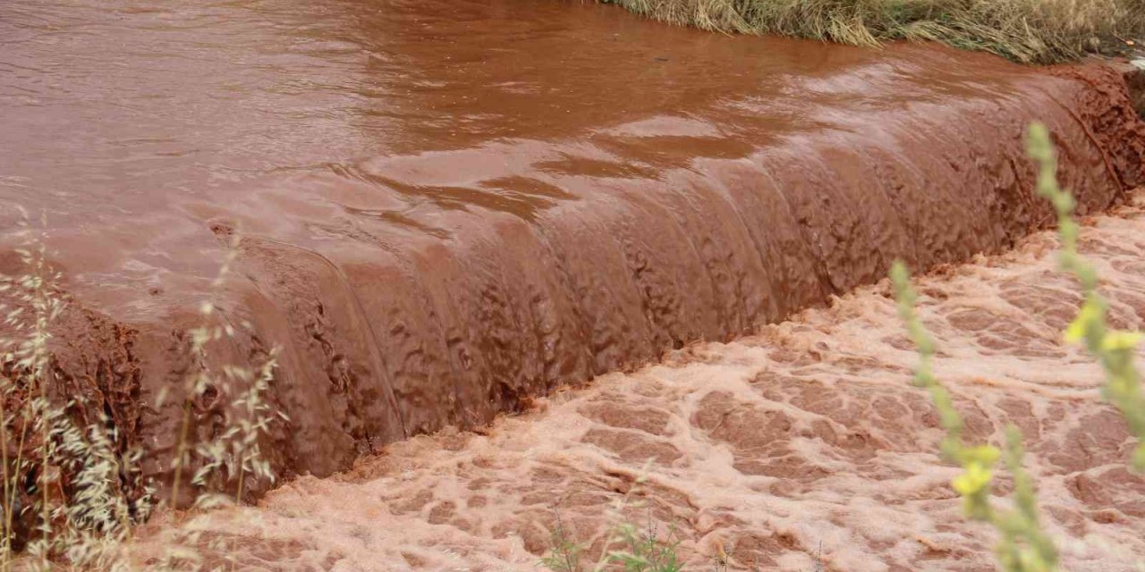Selden sonra Aydın’da akarsuların rengi değişti