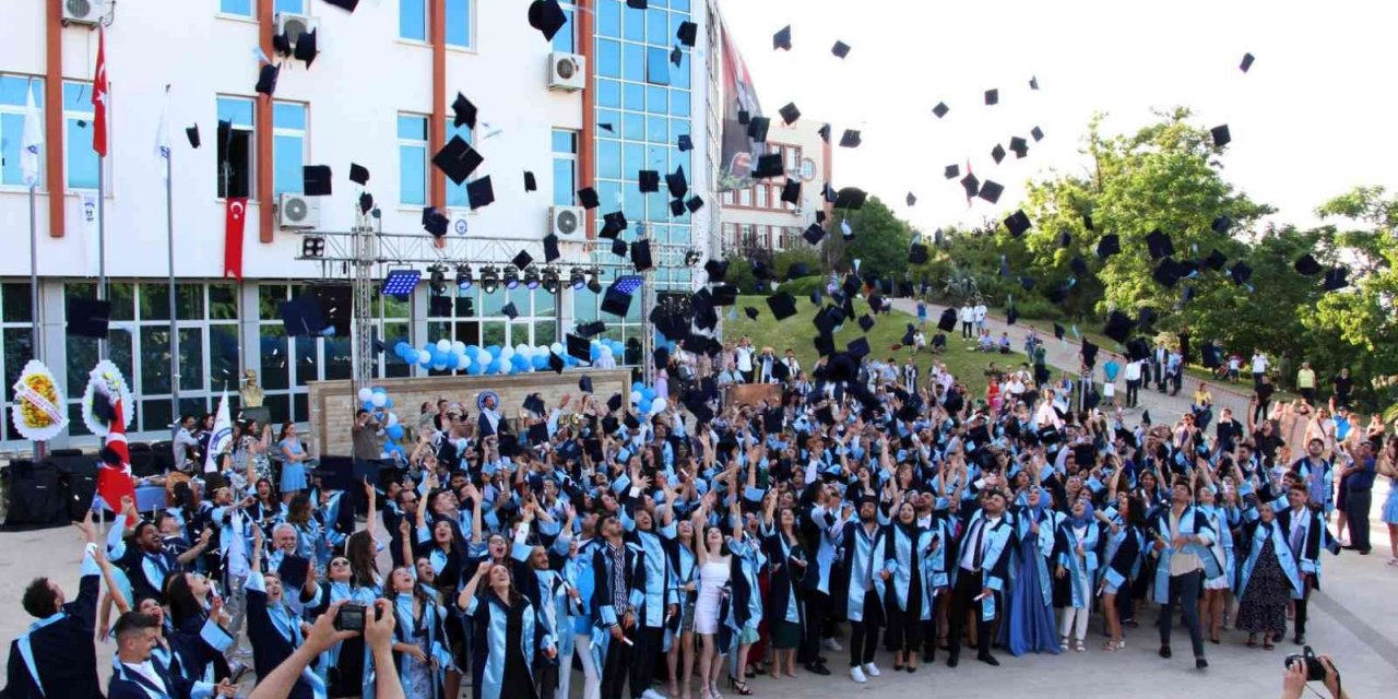 ADÜ Ziraat Fakültesi Mezuniyet Töreni gerçekleşti
