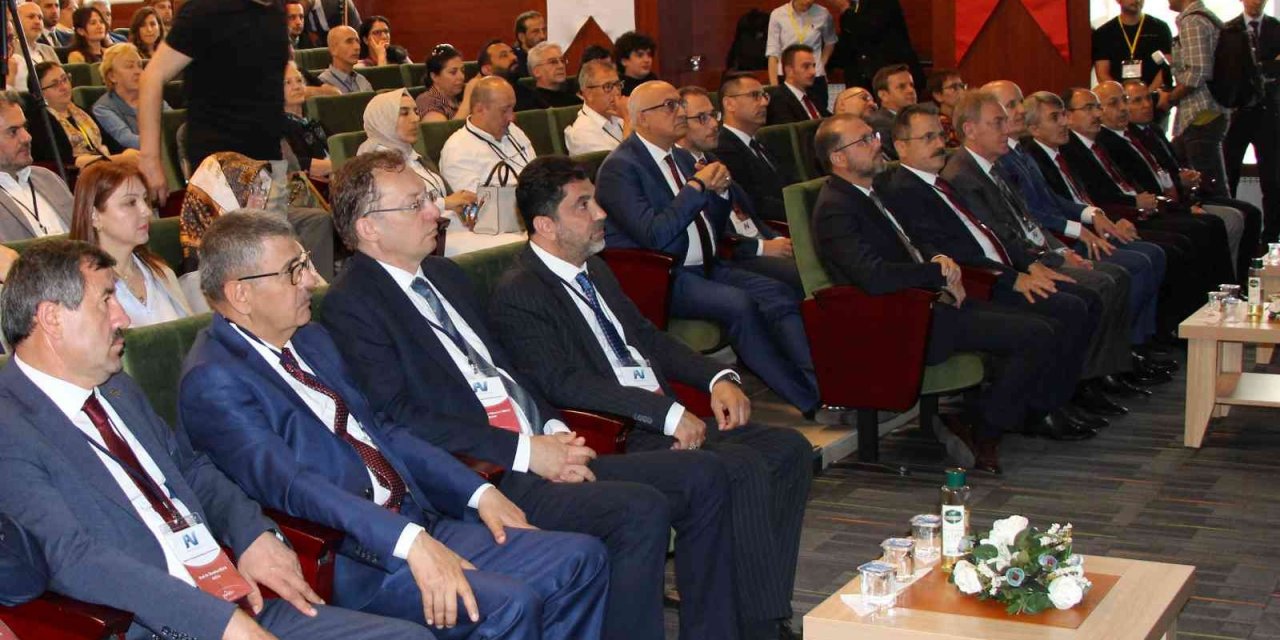 Rektör Aldemir, Adım Üniversiteleri toplantısına katıldı