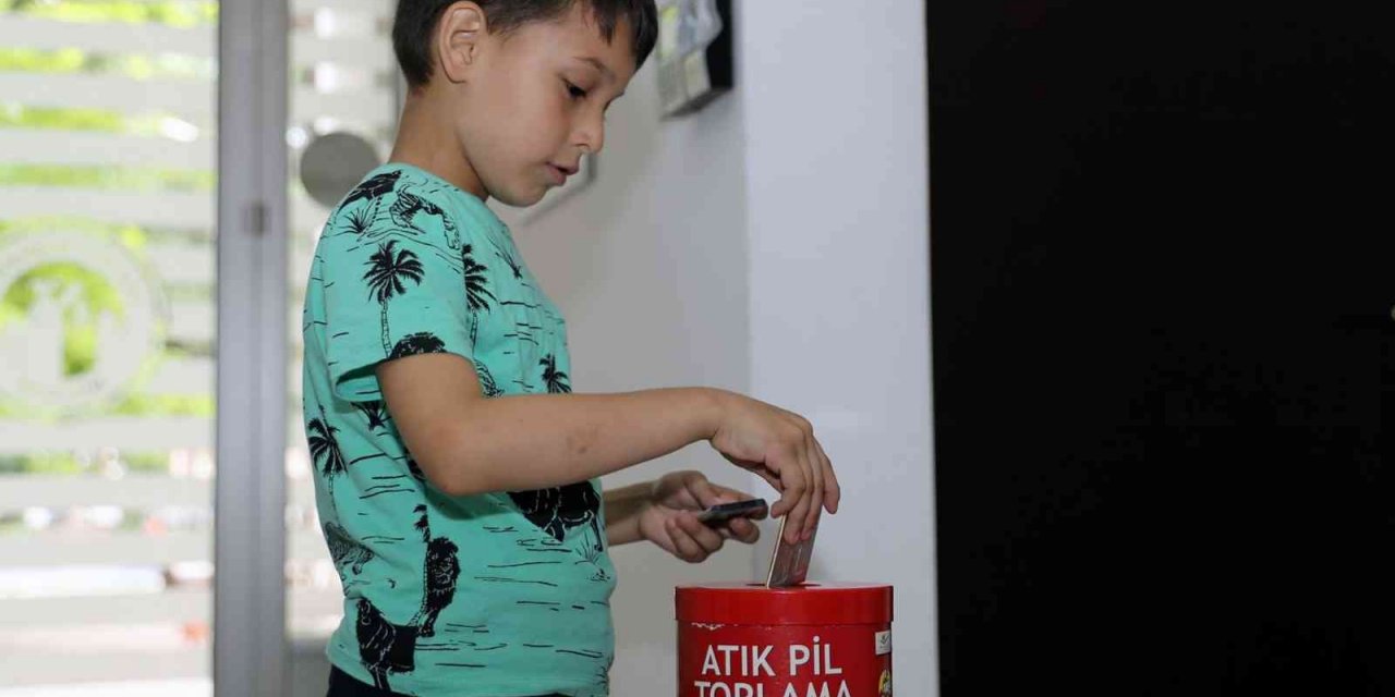 Menteşe Belediyesi’nden "Atık Toplama Etkinliği"