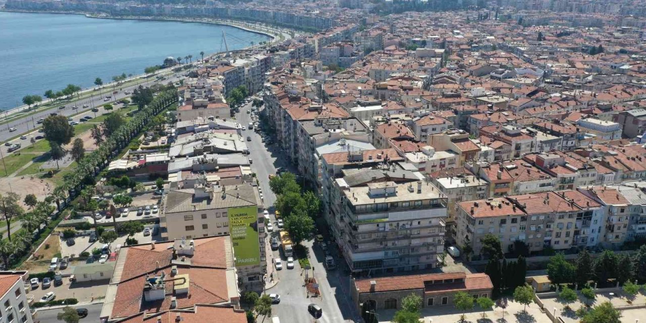 Mithatpaşa Caddesi yeniden çift yön oluyor