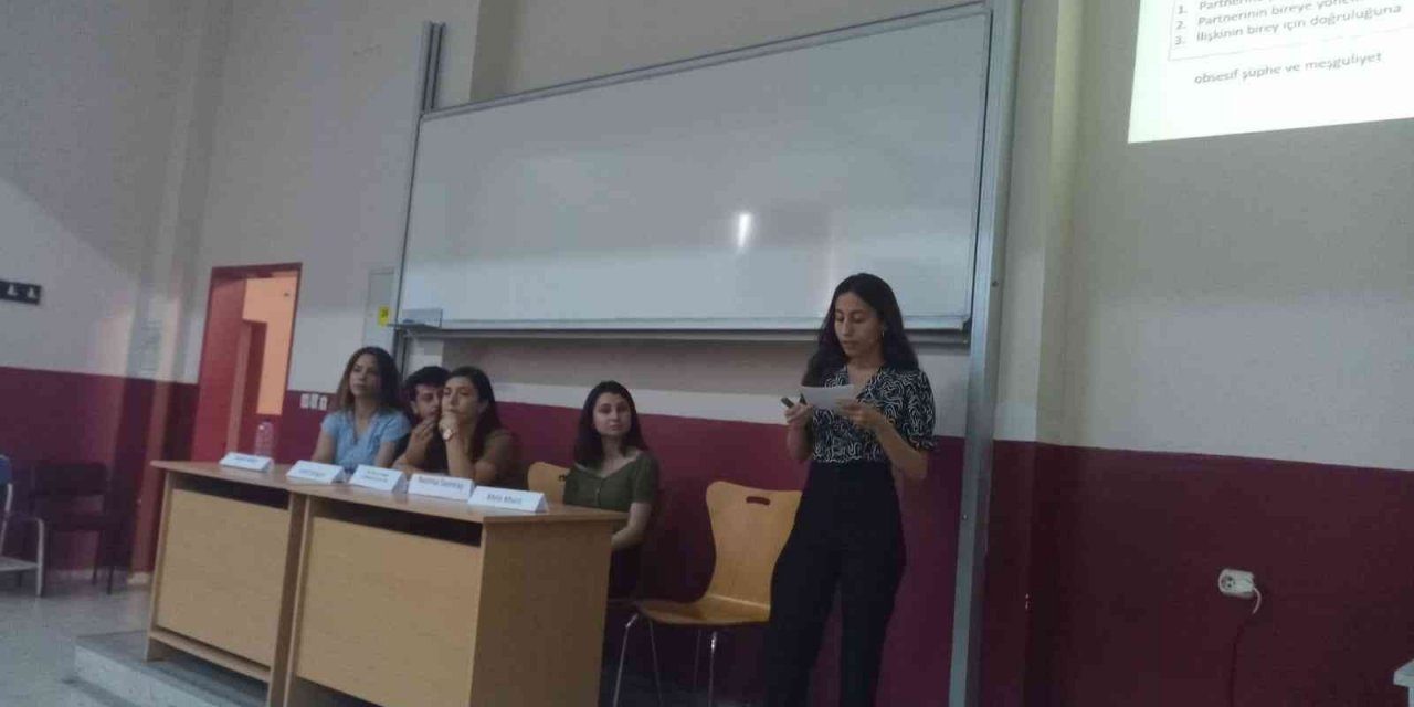 ADÜ Psikoloji lisans öğrencileri sempozyumu düzenlendi
