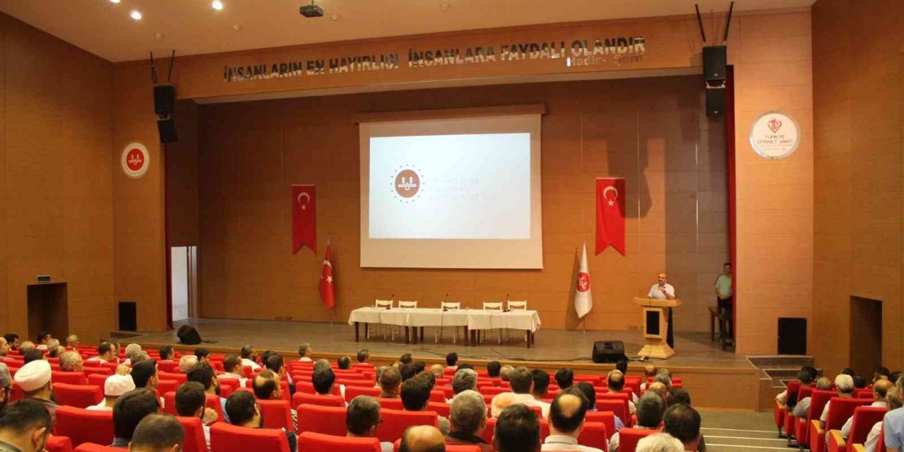 Aydın Müftülüğü ’hizmet içi eğitim semineri’ düzenledi