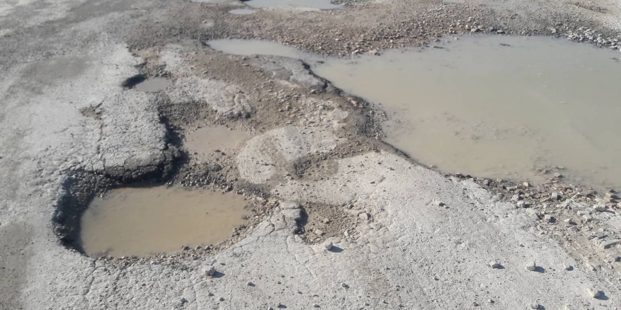 Honaz’ın yolları köstebek yuvasına döndü