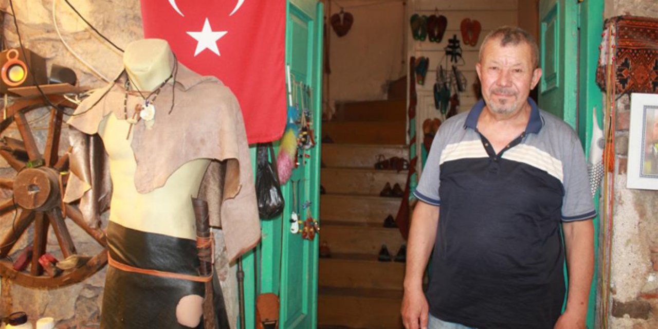 "Son Sandaletçi" Fevzi usta teknolojiye direniyor
