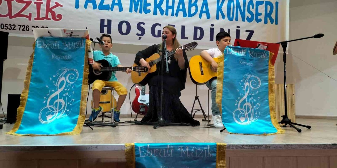 Köyceğiz’in minik müzisyenleri konser verdi