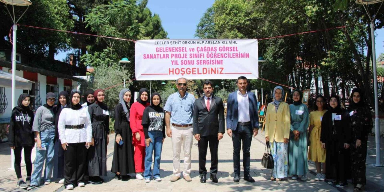 ADÜ Rektörü Aldemir sergi açılışına katıldı