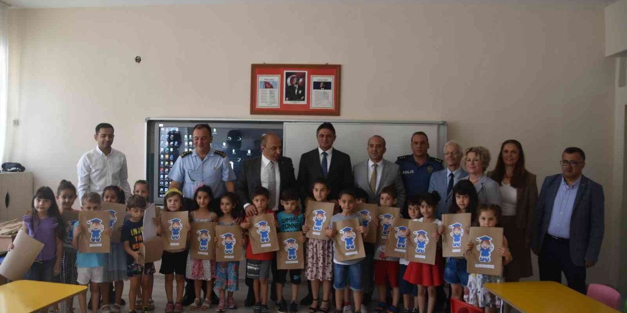 Aliağa’da 18 bin öğrenci karne aldı