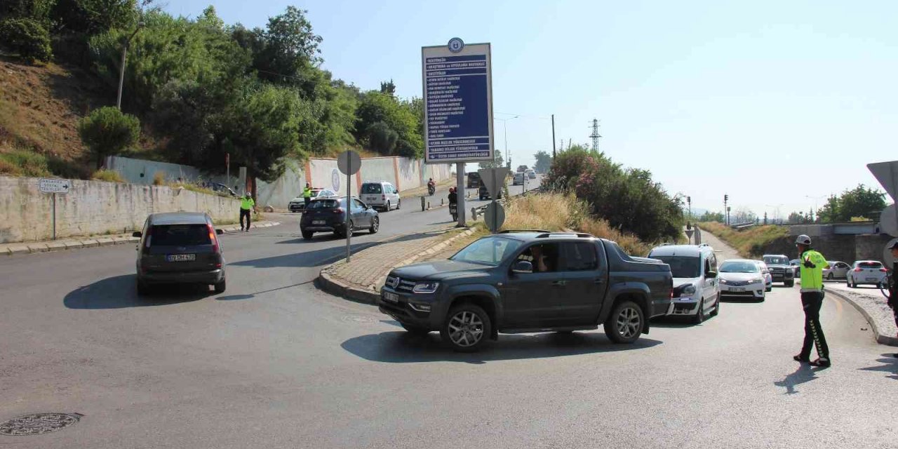 Trafik ekipleri öğrenciler için seferber oldu