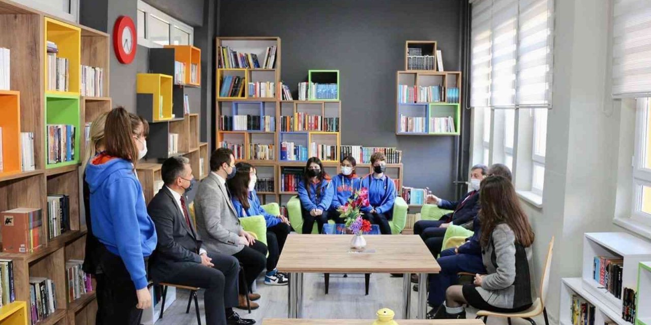 Muğla’da öğrenci başına 3 kitap