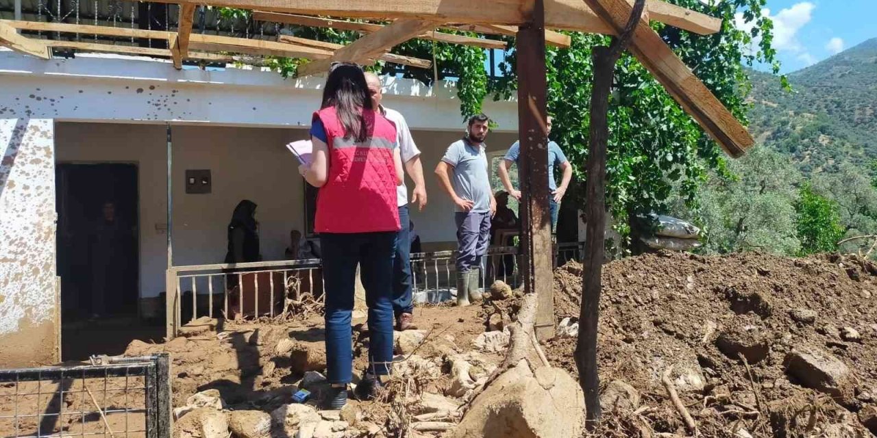 Sel mağdurlarının yaralarını sarmak için çalışma başlattılar