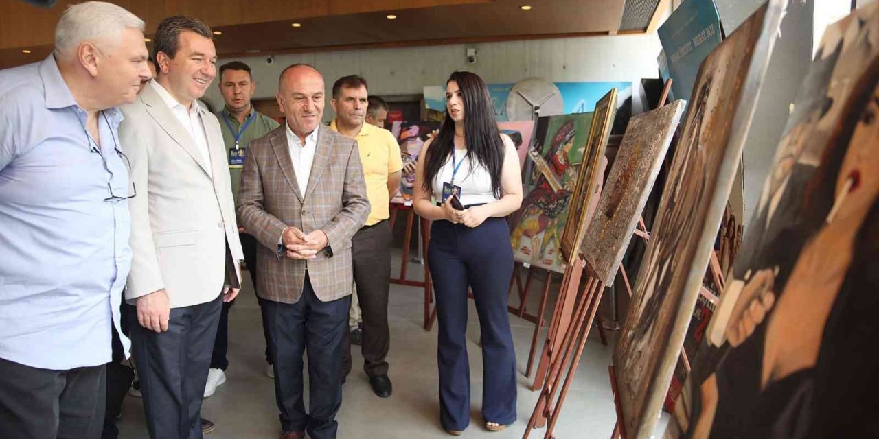 Bergama’da 86. Kültür ve Sanat Festivalinin 2. günü dolu dizgin geçti