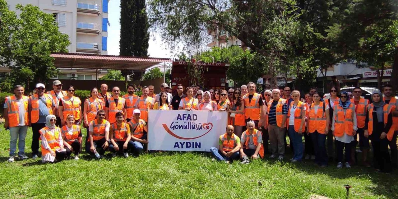 Aydın’da AFAD gönüllüleri orman yangınlarına hazırlanıyor