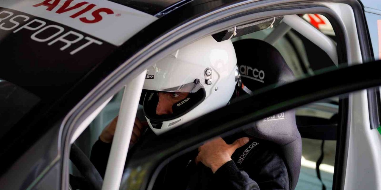 Ralli tutkusu askerde de devam ediyor