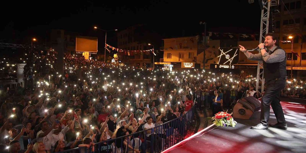 Bergama 86. Kültür ve Sanat Festivalinin 4. günü dolu dolu geçti