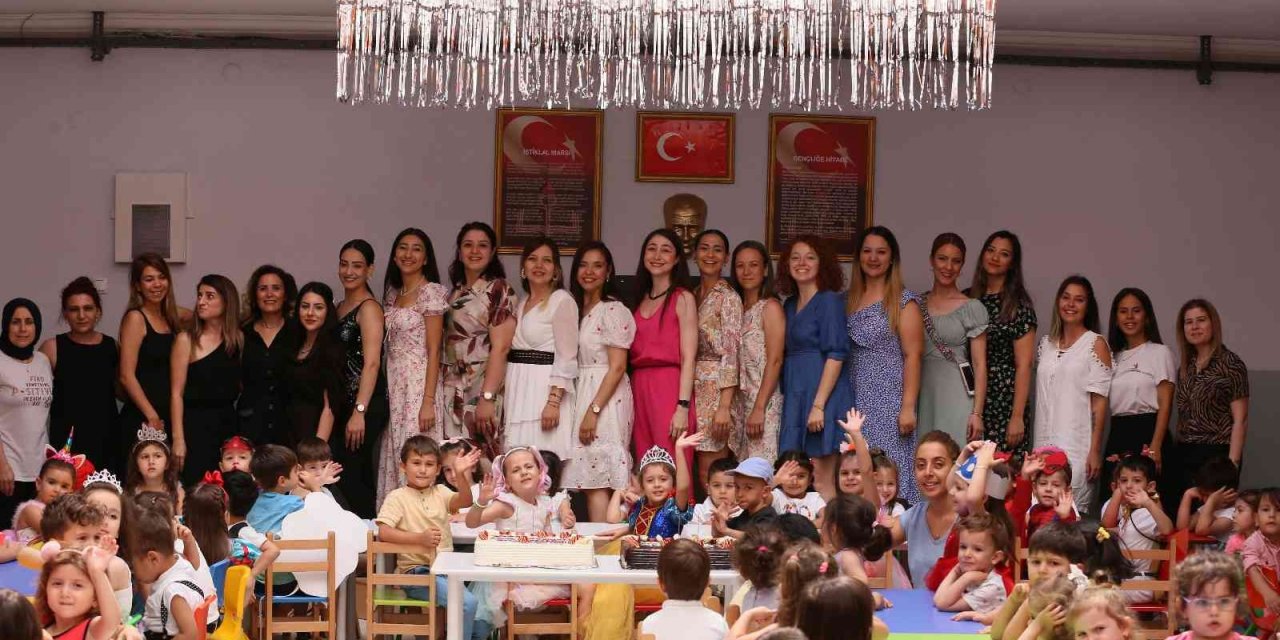 Efelerli miniklerin 100’üncü gün kutlaması