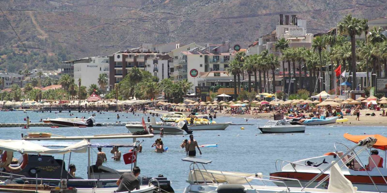 Marmaris’te hayat normale döndü