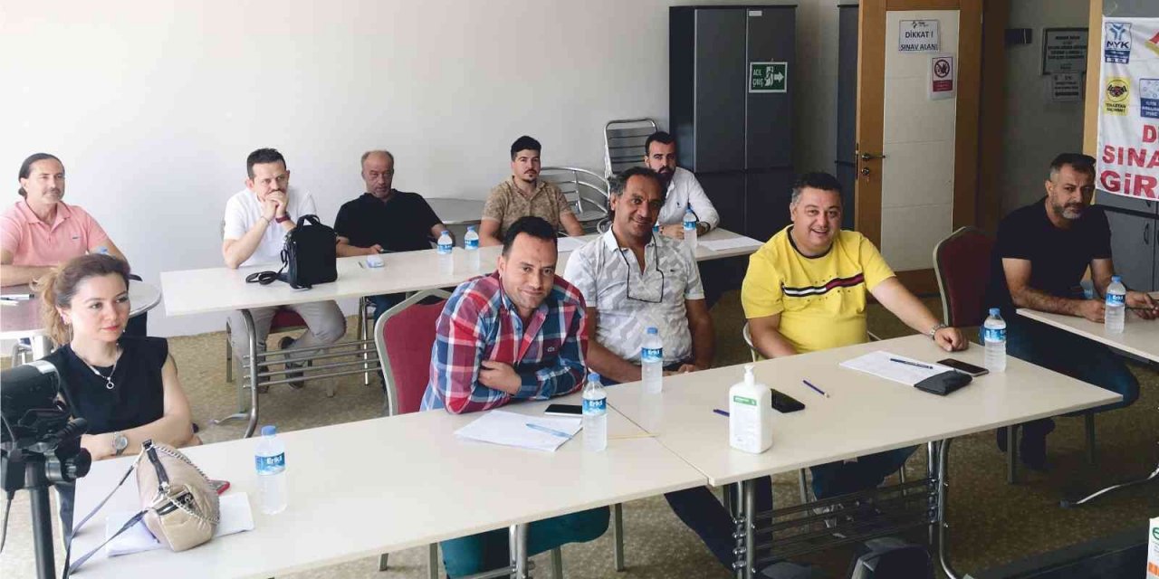 KUTO’da kuyumcular mesleki yeterlilik belgelendirme sınavına girdi