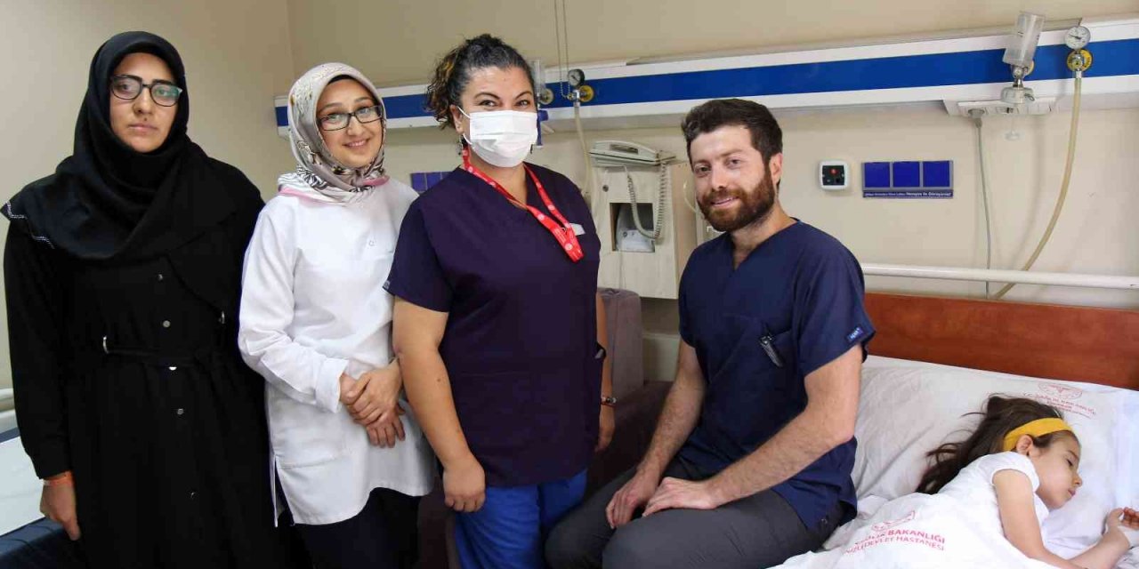 6 yaşındaki çocuğun karnında köpek kisti çıktı