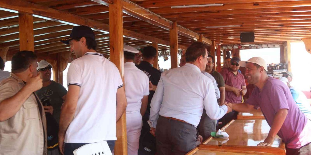 Fethiye’de 12 Adalar Tekne Kooperatifi’nden etkinlik