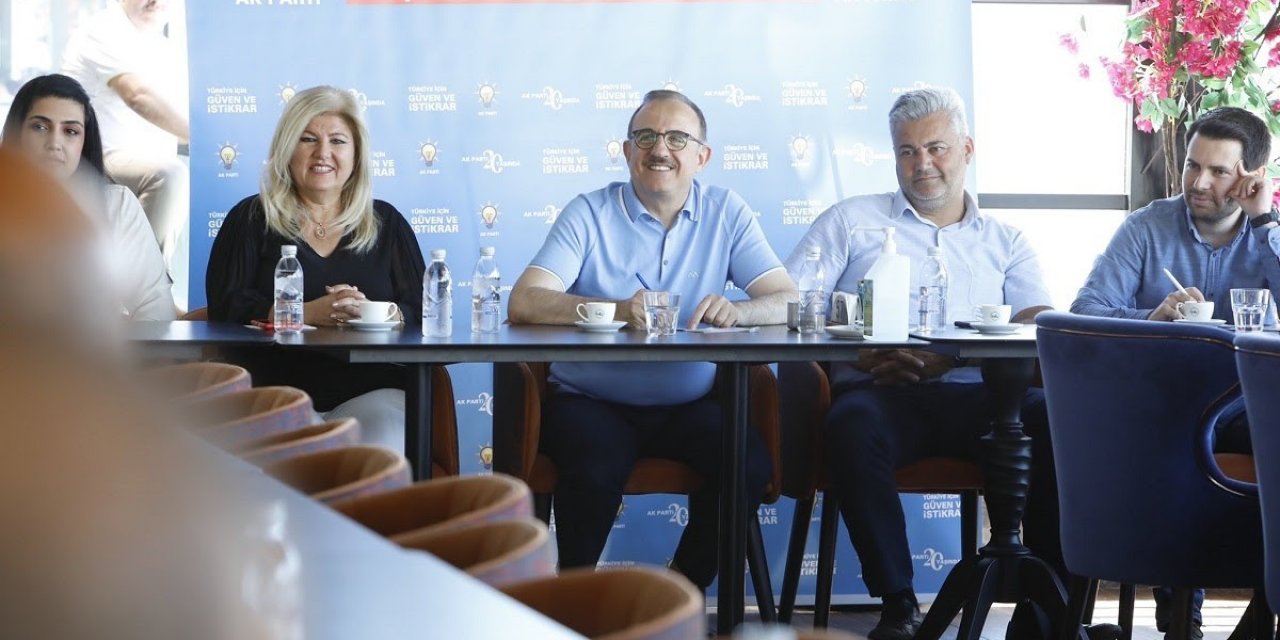 AK Parti İzmir’in “Vefa buluşmaları” 100 bin kişiye ulaştı