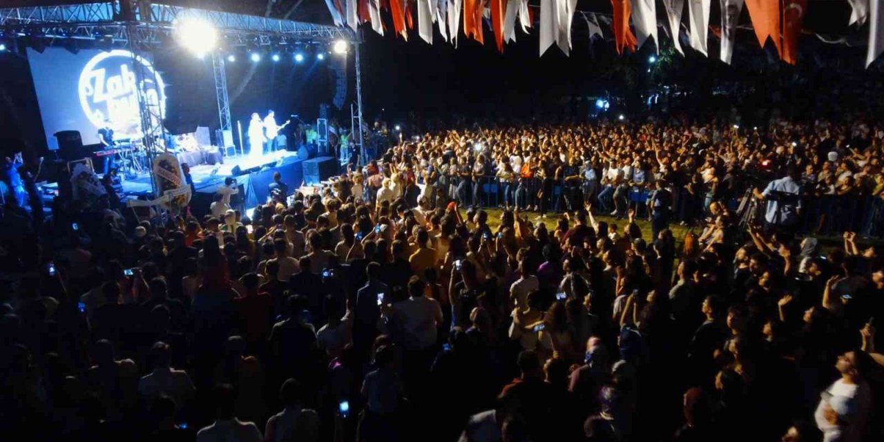 Honaz, Hasat Sonu Festivaliyle coştu