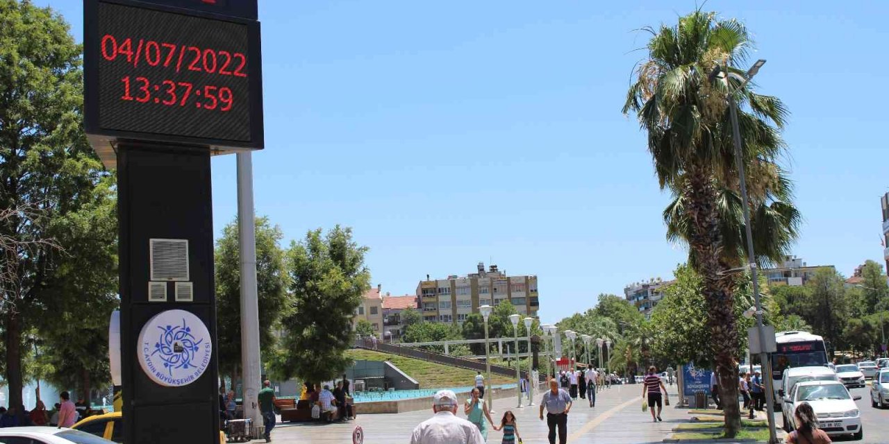 Aydın, yeni haftaya sıcak hava ile başladı