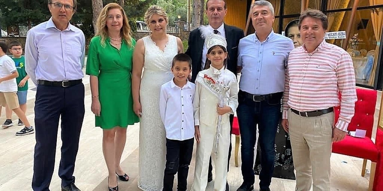 Öztürk Ailesinin oğlu erkekliğe ilk adımını attı