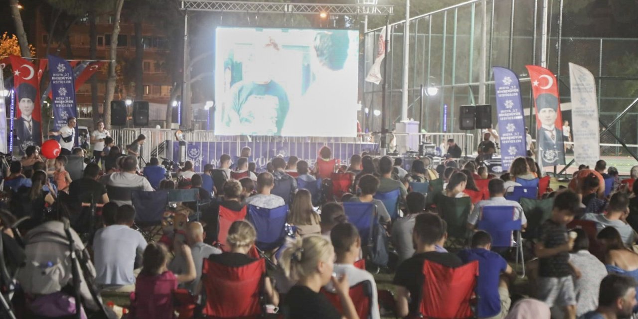 Aydın Tekstil Park’ta yazlık sinema keyfi