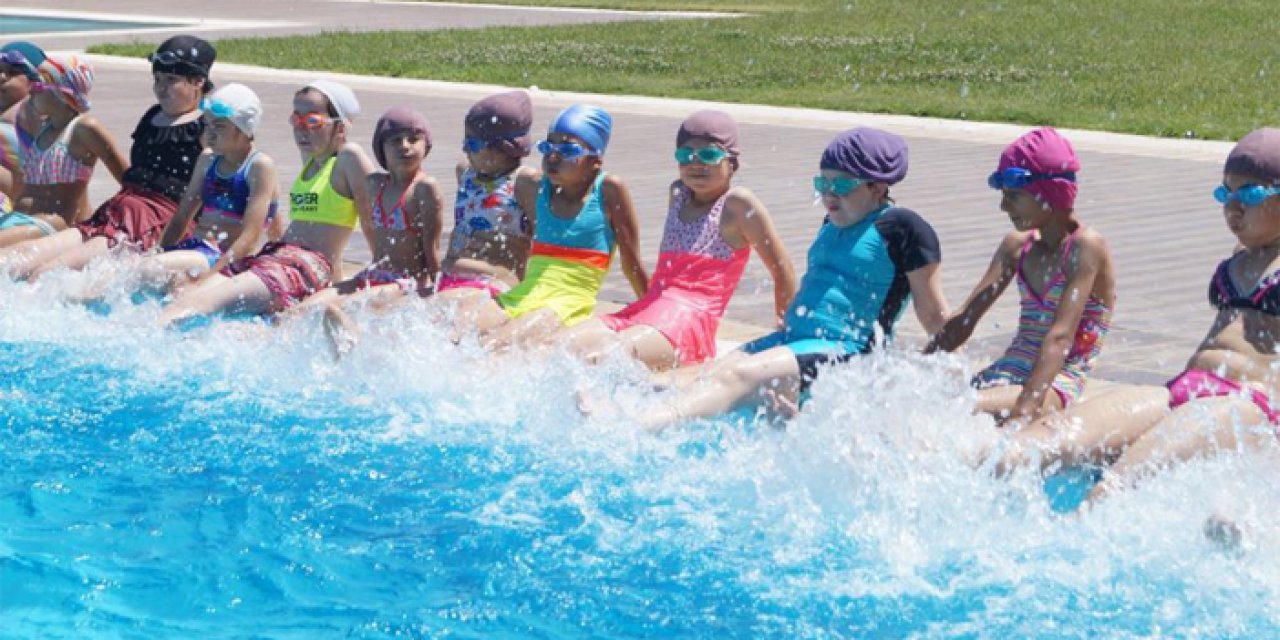 Kuyucak Belediyesi uygun fiyatla yüzme imkanı sunuyor