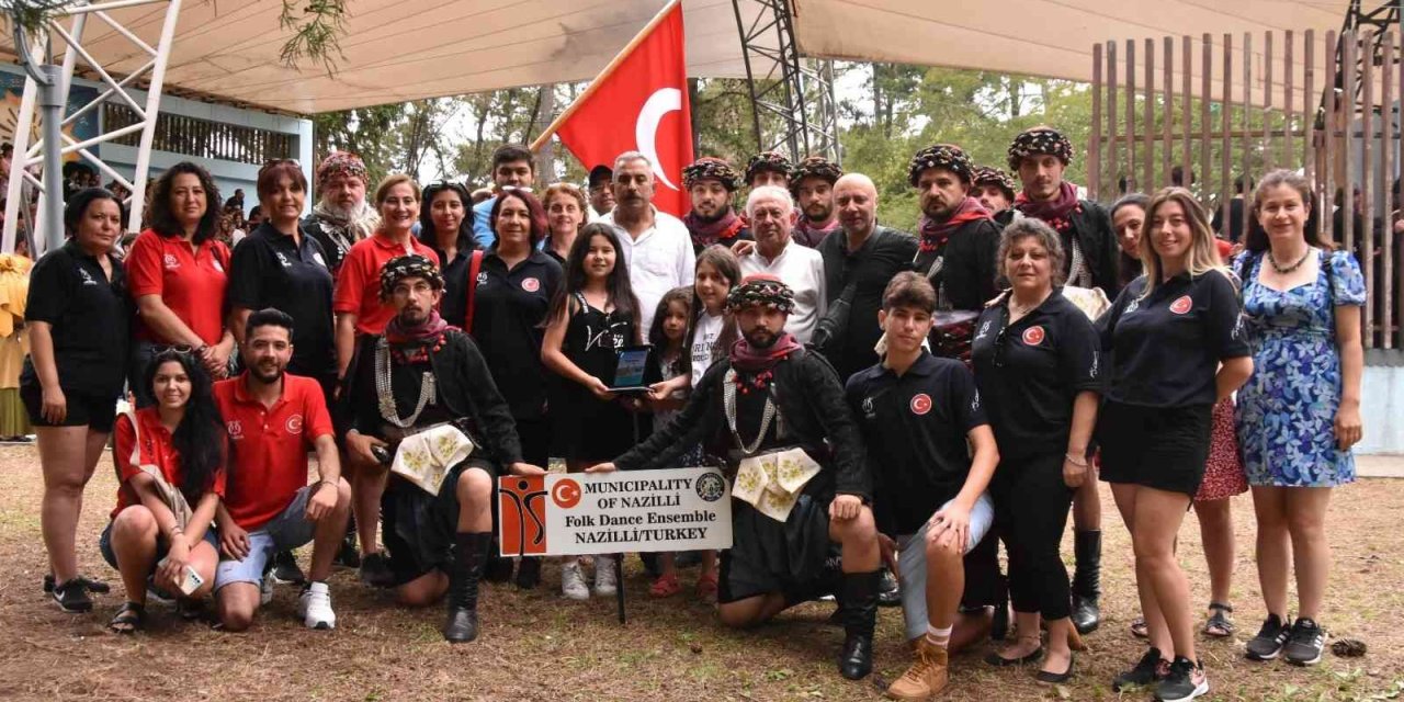 Nazilli Halk Oyunları Topluluğu, Gürcistan’da büyük ilgi gördü