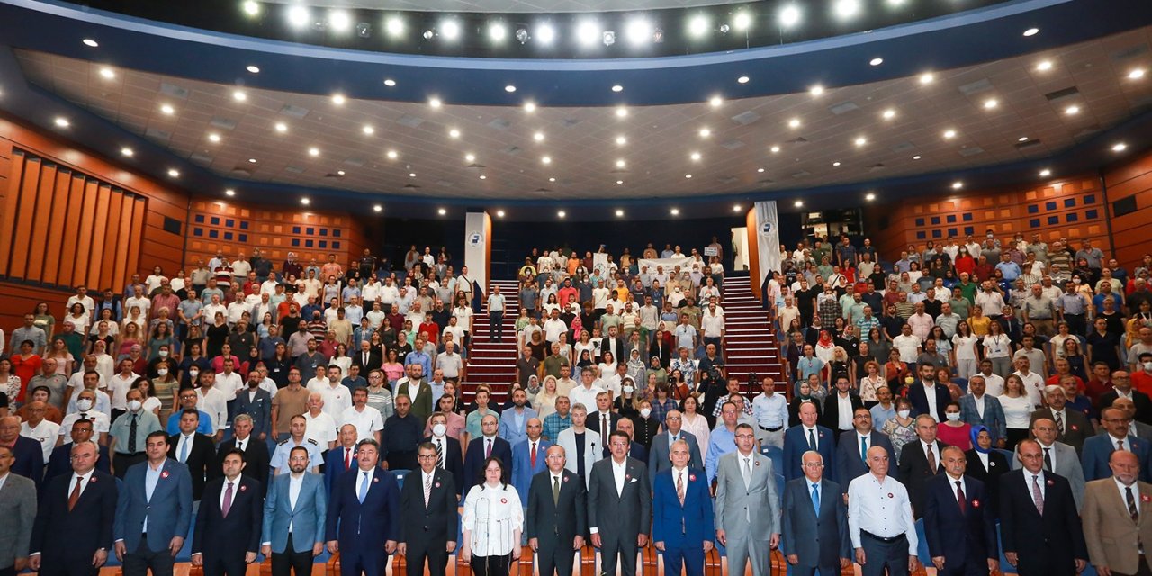 PAÜ’den 15 Temmuz ‘Türkiye Aşkına’ paneli