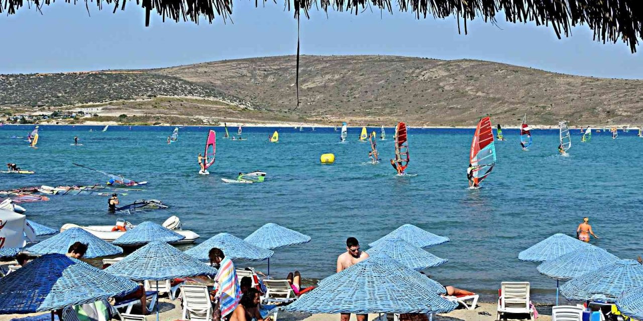 Ünlü tatil merkezi Çeşme’de oteller yüzde 70-75 oranında doldu